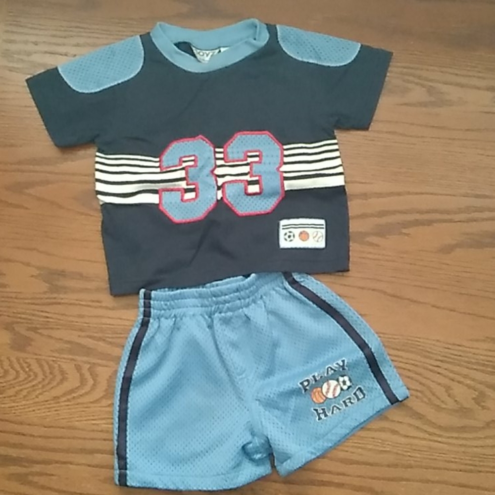 🌻 $8 or 3 for $12 🌻 Athletic shorts set
